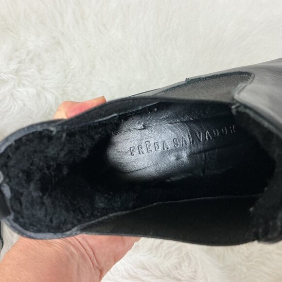 Freda Salvador Susana Genuine Shearling Lined Chelsea Boot 7.5 - Picture 5 of 9